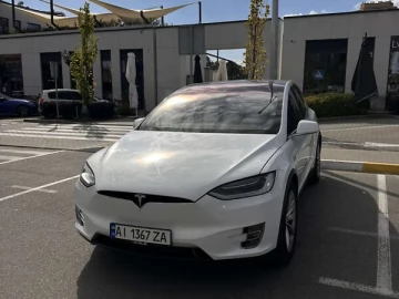 Авто Tesla Model X 2018 № 7727295