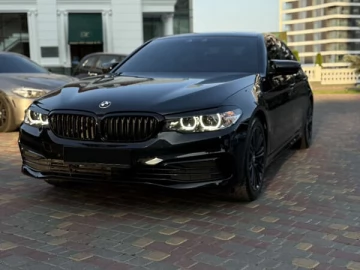 Авто BMW 5 Series 2018 № 7727303