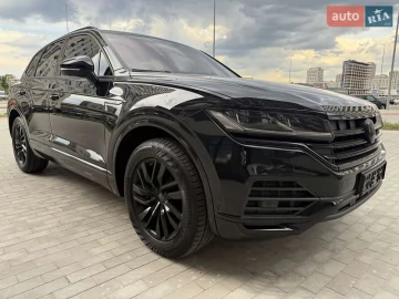 Авто Volkswagen Touareg 2021 № 7727316