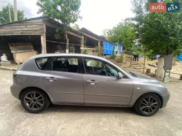 Авто Mazda 3 2004 № 7727399