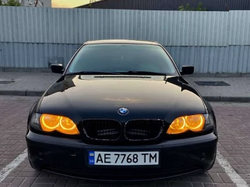 Авто BMW 3 Series 2003 № 7727402