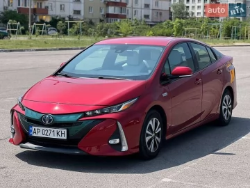 Авто Toyota Prius 2017 № 7727649