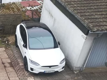 Авто Tesla Model X 2017 № 7727675