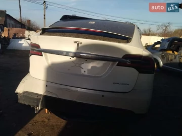 Авто Tesla Model X 2020 № 7727719