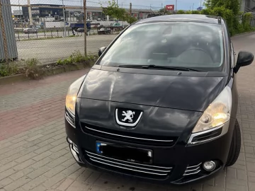 Авто Peugeot 5008 2013 № 7727788