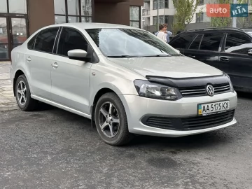 Авто Volkswagen Polo 2011 № 7727795