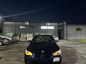 Авто BMW 5 Series 2004 № 7727860