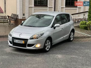 Авто Renault Scenic 2010 № 7727921