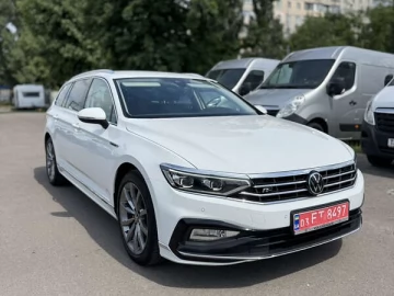 Авто Volkswagen Passat 2021 № 7728065