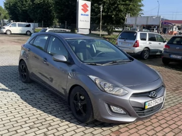 Авто Hyundai I30 2013 № 7728102