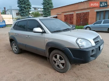 Авто Hyundai Tucson 2009 № 7728111