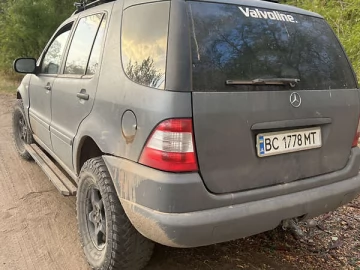 Авто Mercedes M-Class 2001 № 7728185