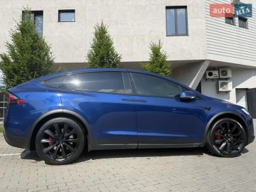 Авто Tesla Model X 2020 № 7728260