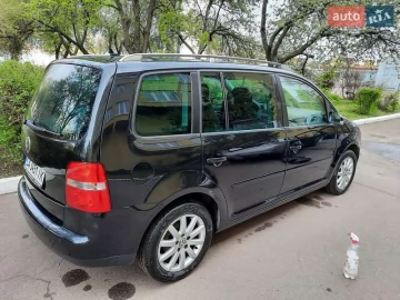 Авто Volkswagen Touran 2006 № 7728305