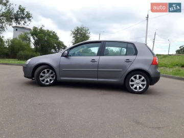 Авто Volkswagen Golf 2004 № 7728478