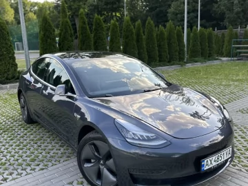 Авто Tesla Model 3 2019 № 7728760