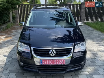 Авто Volkswagen Touran 2009 № 7728862