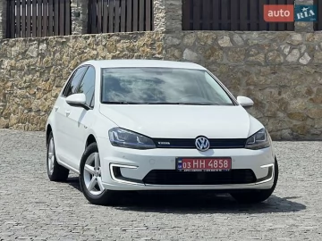 Авто Volkswagen E-Golf 2015 № 7728876