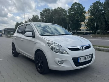 Авто Hyundai I20 2012 № 7728878