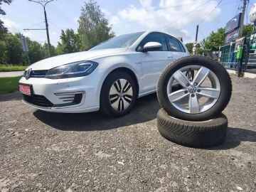 Авто Volkswagen E-Golf 2019 № 7728923