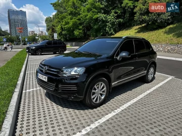 Авто Volkswagen Touareg 2013 № 7728962