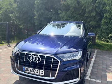 Авто Audi Q7 2021 № 7728998