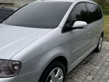 Авто Volkswagen Touran 2003 № 7729057