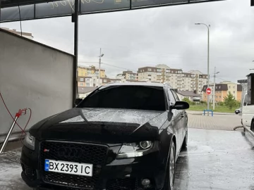 Авто Audi A4 2010 № 7729113