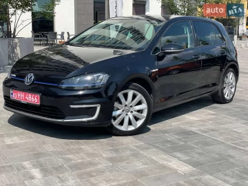 Авто Volkswagen E-Golf 2015 № 7729124