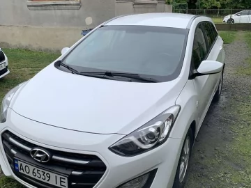 Авто Hyundai I30 2016 № 7729132