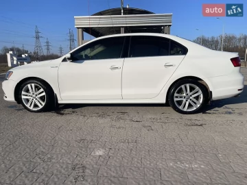 Авто Volkswagen Jetta 2014 № 7729144