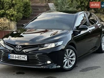 Авто Toyota Camry 2019 № 7729387