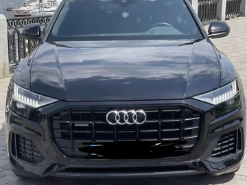 Авто Audi Q8 2020 № 7729454