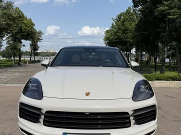 Авто Porsche Cayenne 2021 № 7729457