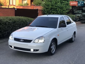 Авто ВАЗ 2172 Priora 2011 № 7729464