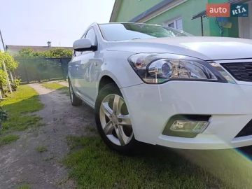 Авто KIA Ceed 2010 № 7729497