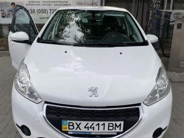 Авто Peugeot 208 2014 № 7729525