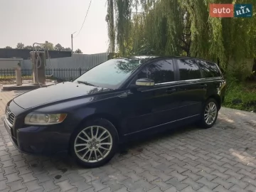 Авто Volvo V50 2009 № 7729529