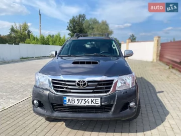 Авто Toyota Hilux 2013 № 7729661