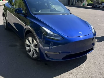 Авто Tesla Model Y 2024 № 7729901