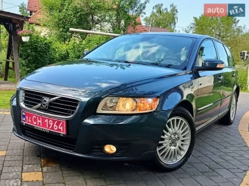 Авто Volvo V50 2009 № 7729990