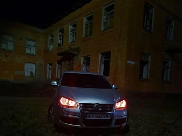 Авто Volkswagen Jetta 2008 № 7730001