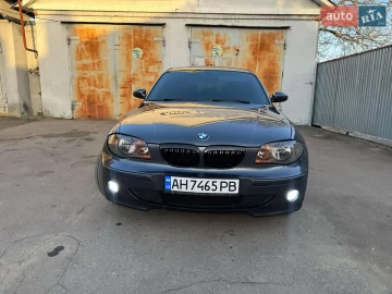 Авто BMW 1 Series 2005 № 7730007