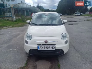Авто Fiat 500E 2015 № 7730027