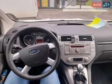 Авто Ford Kuga 2011 № 7730063