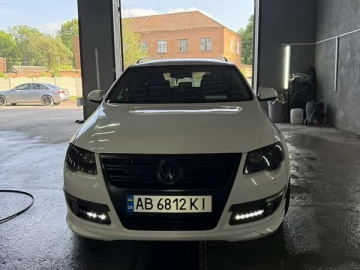 Авто Volkswagen Passat 2010 № 7730064