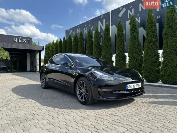 Авто Tesla Model 3 2018 № 7730128