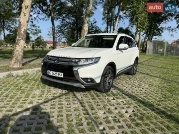 Авто Mitsubishi Outlander 2016 № 7730165