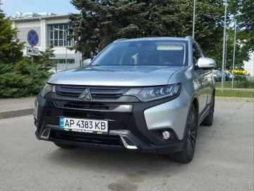 Авто Mitsubishi Outlander 2020 № 7730188