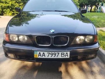 Авто BMW 5 Series 2000 № 7730304